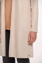 Load image into Gallery viewer, Model wearing Rino &amp; Pelle - Mirola Duster in Birch Gold.
